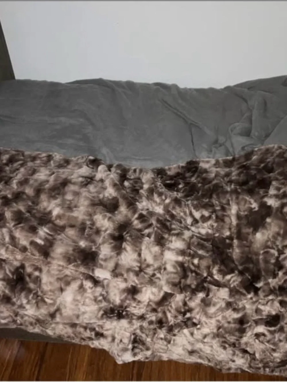 Luxurious Plush Throw Blanket - Gray and Taupe Tie-Dye